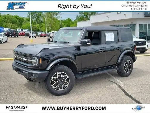 2023 Ford Bronco 4 Door Outer Banks 4WD photo