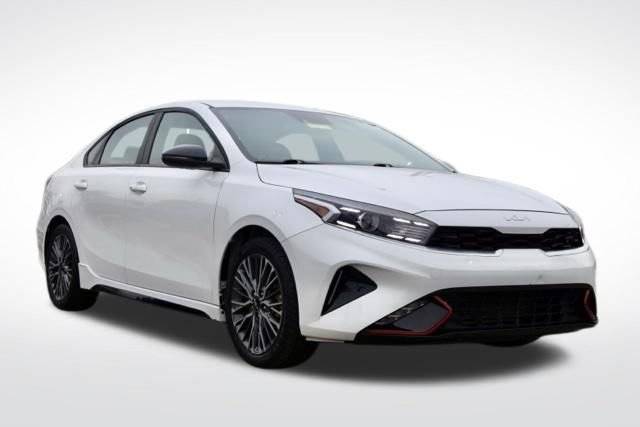 2023 Kia Forte GT-Line FWD photo