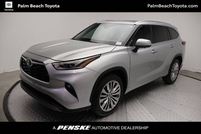 2023 Toyota Highlander Platinum FWD photo