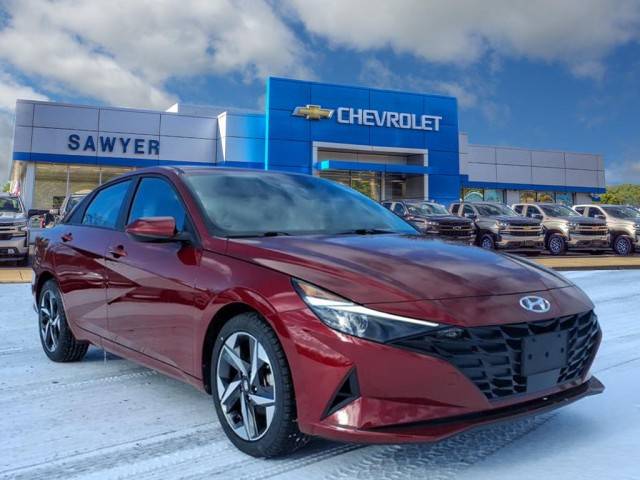 2023 Hyundai Elantra SEL FWD photo