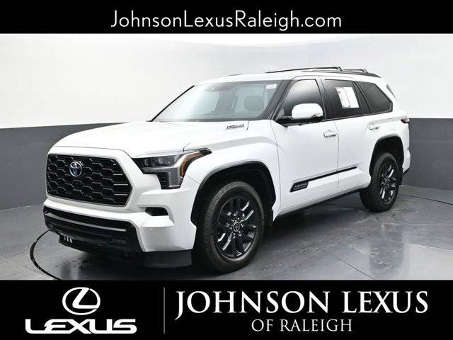 2023 Toyota Sequoia Platinum 4WD photo