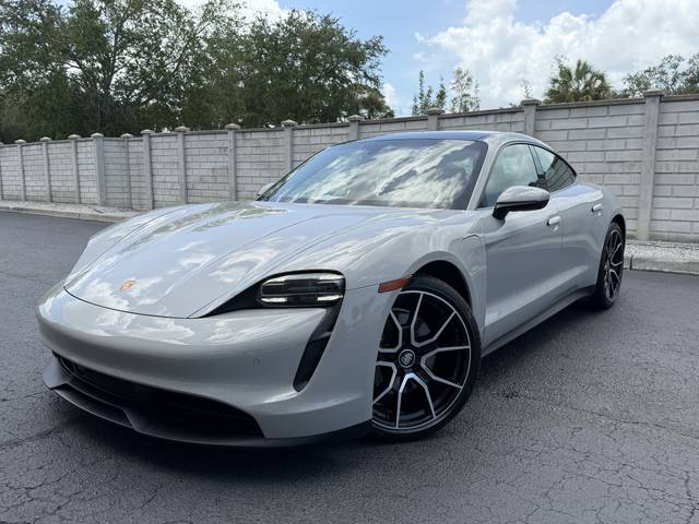 2023 Porsche Taycan  RWD photo