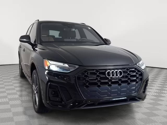 2023 Audi Q5 S line Premium Plus AWD photo