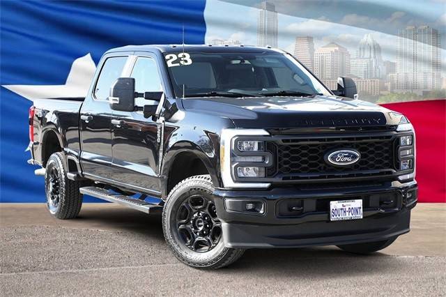 2023 Ford F-250 Super Duty XL 4WD photo