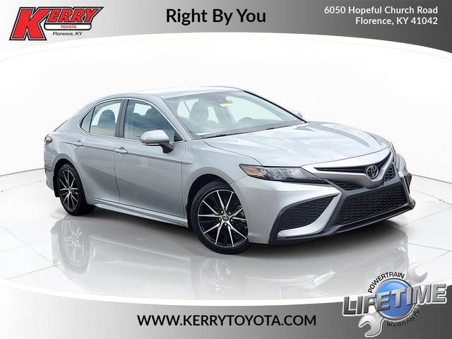 2023 Toyota Camry SE FWD photo
