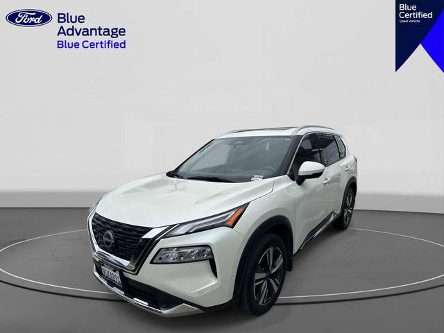 2023 Nissan Rogue Platinum FWD photo
