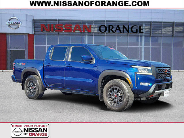 2023 Nissan Frontier PRO-4X 4WD photo
