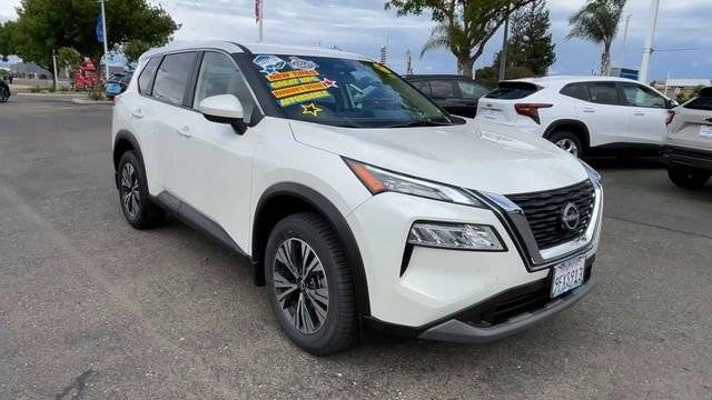 2023 Nissan Rogue SV FWD photo