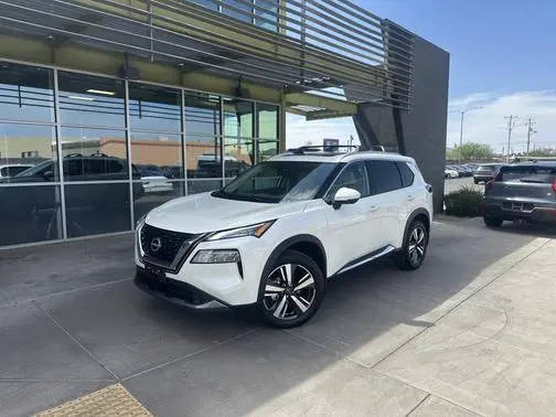 2023 Nissan Rogue SL FWD photo