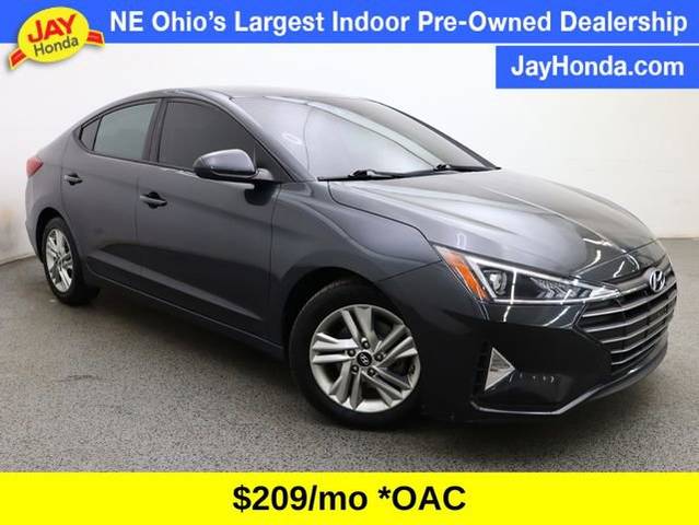 2020 Hyundai Elantra SEL FWD photo