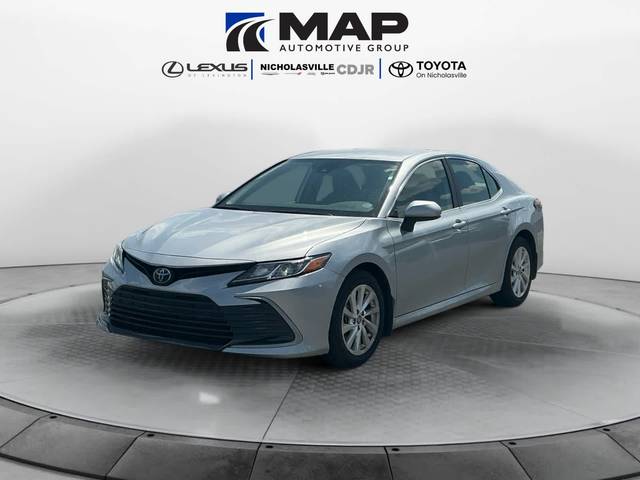 2023 Toyota Camry LE AWD photo