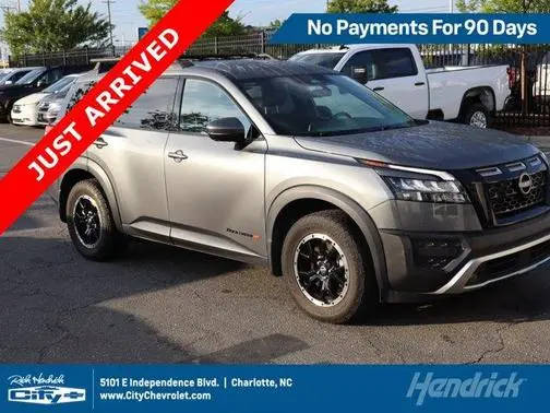 2023 Nissan Pathfinder Rock Creek 4WD photo