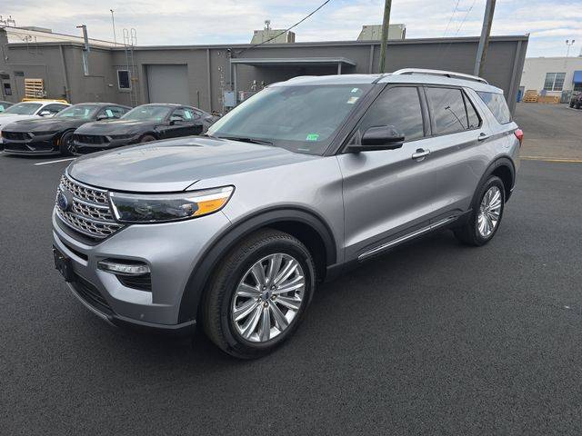 2023 Ford Explorer Limited 4WD photo