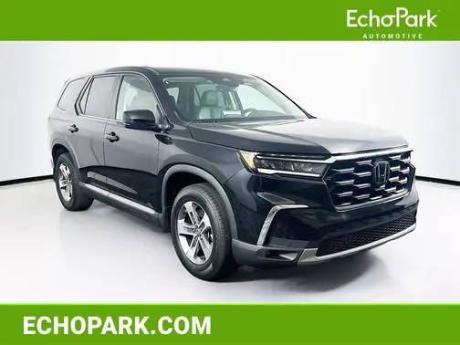 2023 Honda Pilot EX-L 7 Passenger FWD photo