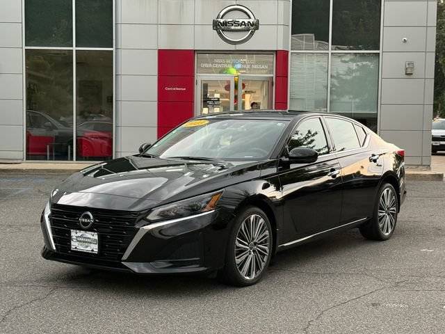2023 Nissan Altima 2.5 SL AWD photo