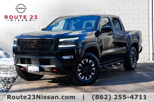 2023 Nissan Frontier PRO-4X 4WD photo