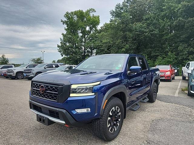2023 Nissan Frontier PRO-4X 4WD photo
