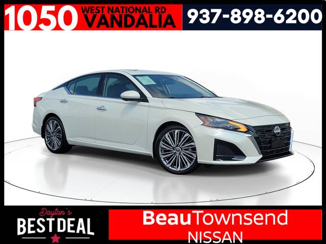 2023 Nissan Altima 2.5 SL FWD photo