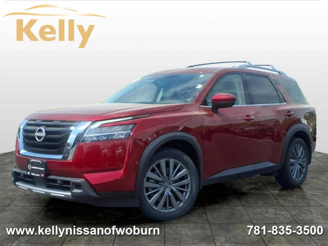 2023 Nissan Pathfinder SL 4WD photo