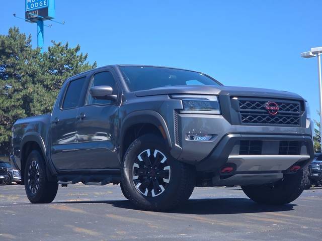 2023 Nissan Frontier PRO-4X 4WD photo