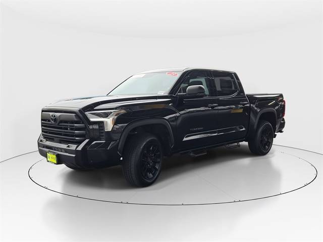 2023 Toyota Tundra SR5 4WD photo