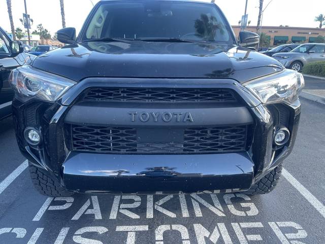 2023 Toyota 4Runner SR5 4WD photo