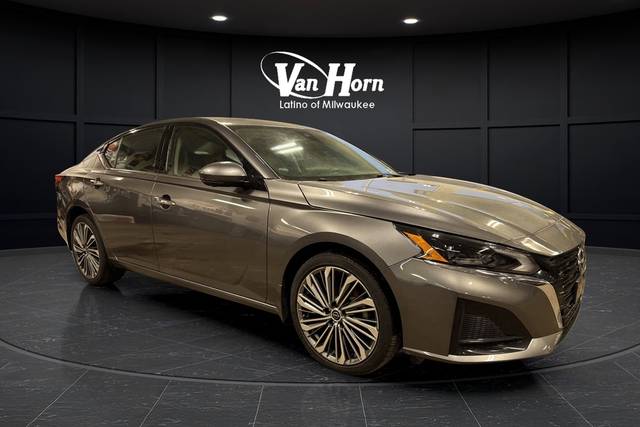 2023 Nissan Altima 2.5 SL AWD photo