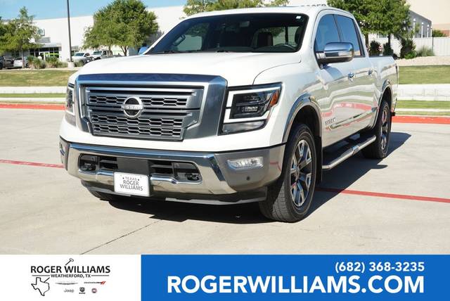 2023 Nissan Titan Platinum Reserve 4WD photo