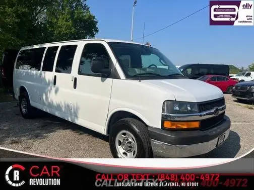 2020 Chevrolet Express LT RWD photo