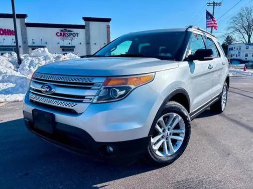 2015 Ford Explorer XLT 4WD photo