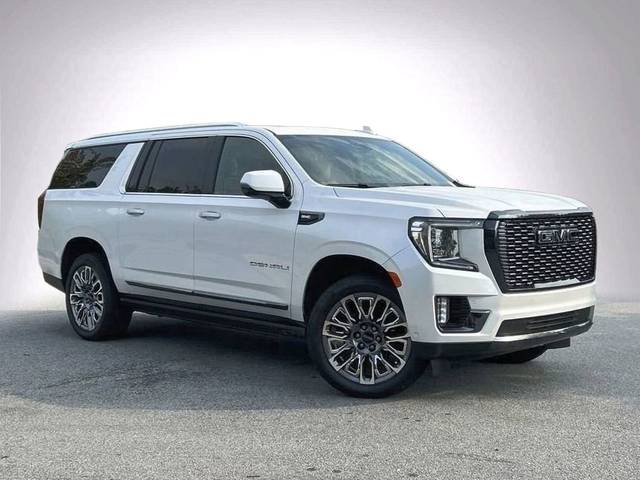 2023 GMC Yukon XL Denali Ultimate 4WD photo