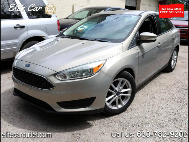 2015 Ford Focus SE FWD photo