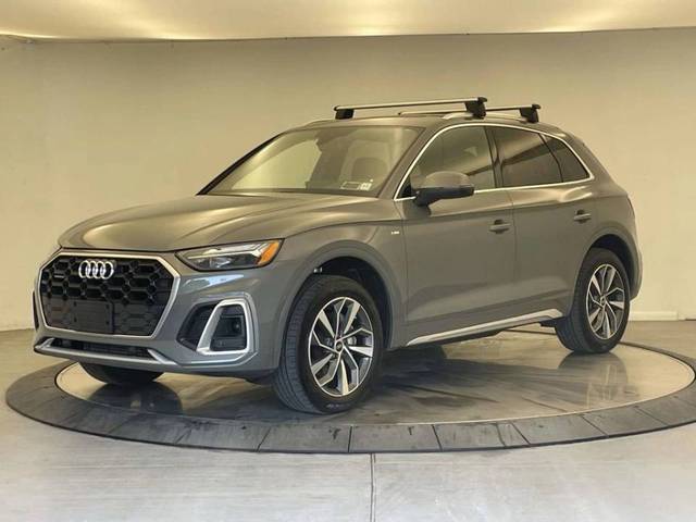 2023 Audi Q5 S line Premium AWD photo