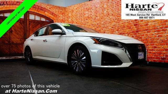 2023 Nissan Altima 2.5 SV AWD photo