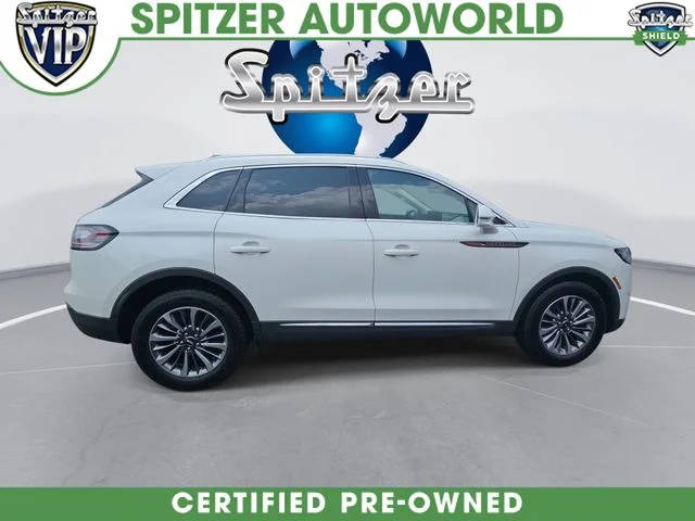 2023 Lincoln Nautilus Standard AWD photo