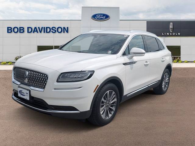 2023 Lincoln Nautilus Standard AWD photo