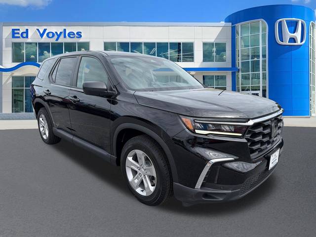 2023 Honda Pilot LX AWD photo