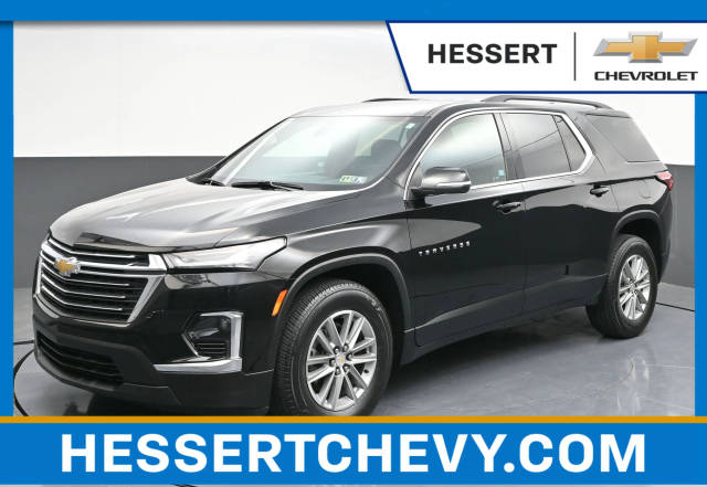 2023 Chevrolet Traverse LT Cloth AWD photo