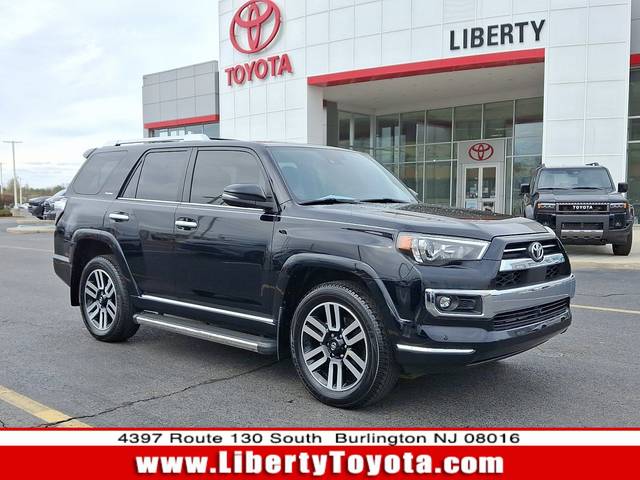 2023 Toyota 4Runner Limited 4WD photo
