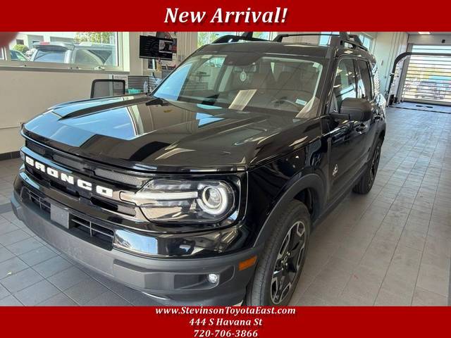 2023 Ford Bronco Sport Outer Banks 4WD photo