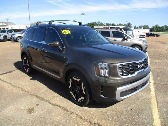 2023 Kia Telluride S AWD photo