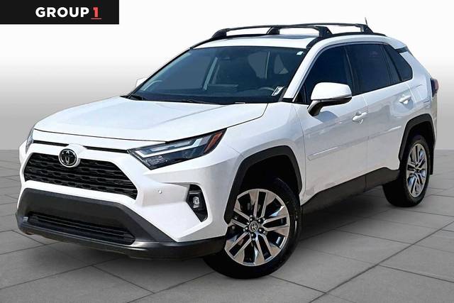 2023 Toyota RAV4 XLE Premium FWD photo