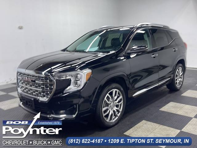 2023 GMC Terrain Denali AWD photo