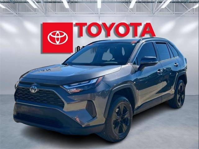 2023 Toyota RAV4 Hybrid XLE AWD photo