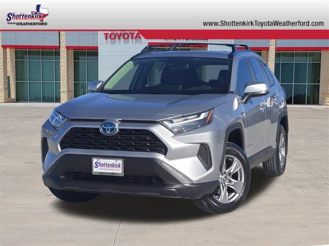 2023 Toyota RAV4 Hybrid XLE AWD photo