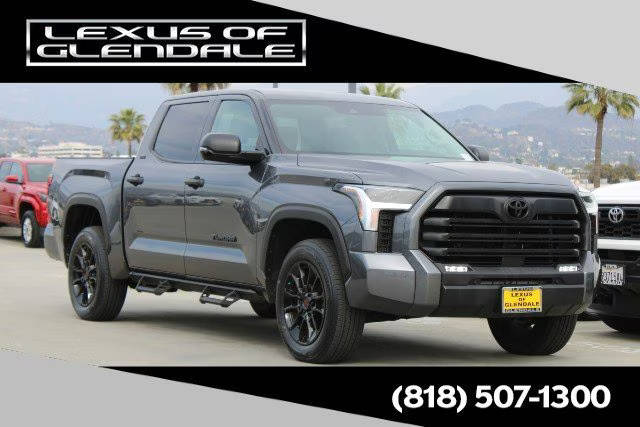 2023 Toyota Tundra SR5 4WD photo