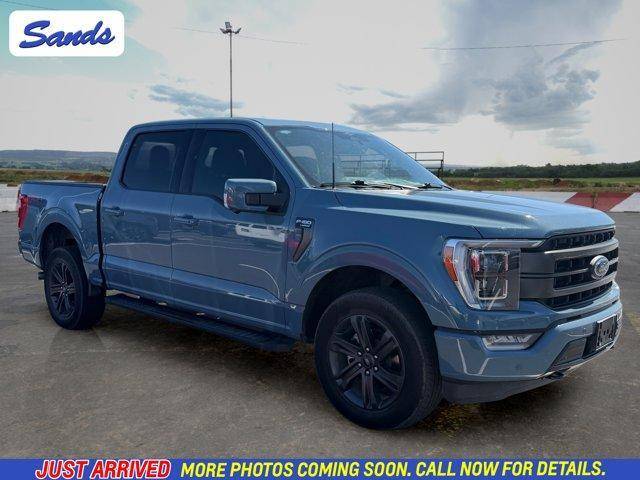 2023 Ford F-150 LARIAT 4WD photo