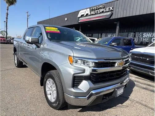 2023 Chevrolet Silverado 1500 LT 4WD photo