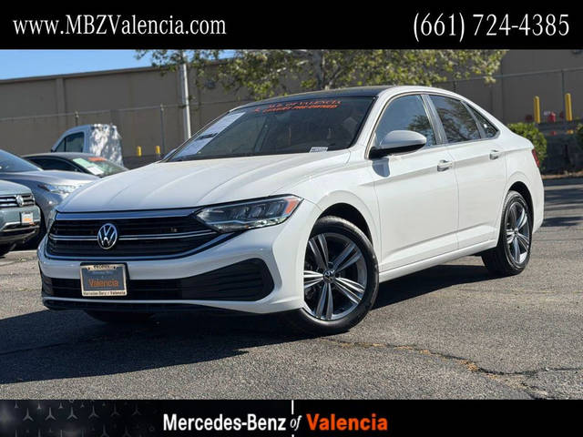 2023 Volkswagen Jetta SE FWD photo