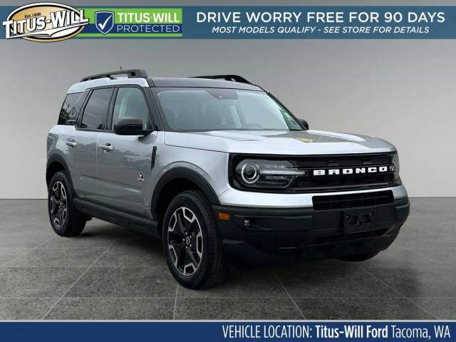 2023 Ford Bronco Sport Outer Banks 4WD photo